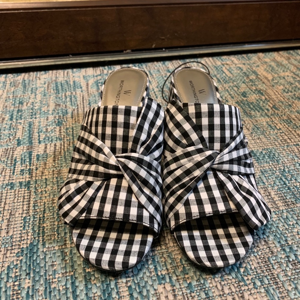 Worthington Chunky Heels